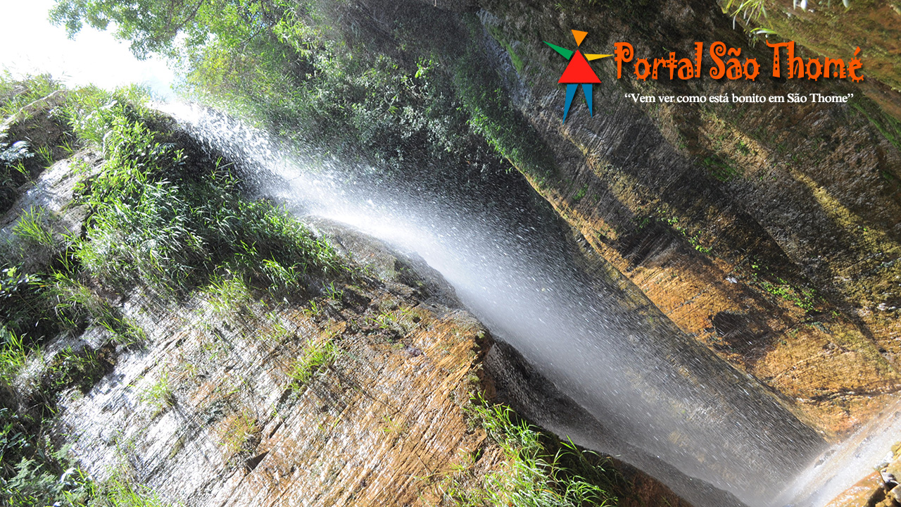Cachoeira Garganta do Diabo São Thomé das Letras MG