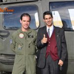 Autor do Portal São Thomé com o piloto do Exército